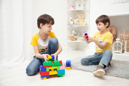 toys-4940738_1920.jpg